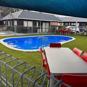 4* Motel Asure Kapiti Court